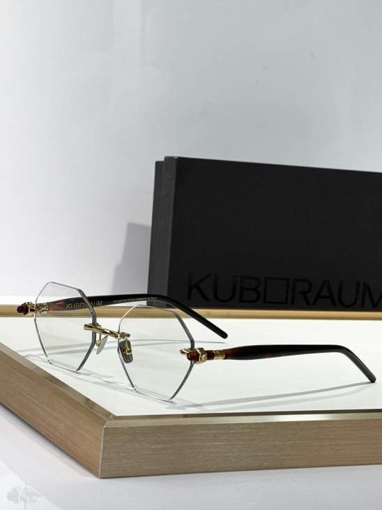 Picture of Kuboraum Sunglasses _SKUfw70683271fw